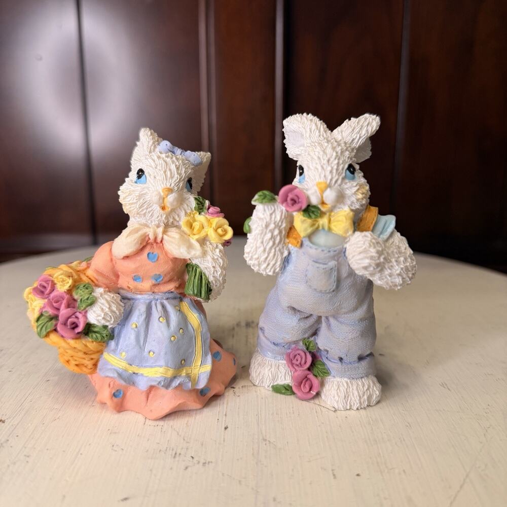 1990s Mr & Mrs Rabbit Easter Bunny Resin Figurines Flowers And Carrots